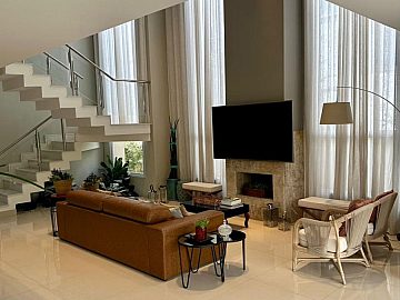 Casa em Condomínio - Venda - Alphaville - Santana de Parnaíba - SP