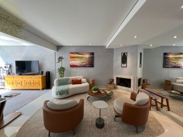 Casa em Condomínio à Venda
