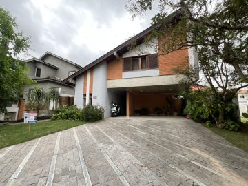 Casa em Condomnio  Venda