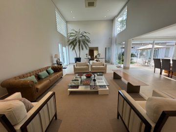 Casa em Condomínio - Venda - Residencial Tamboré - Barueri - SP